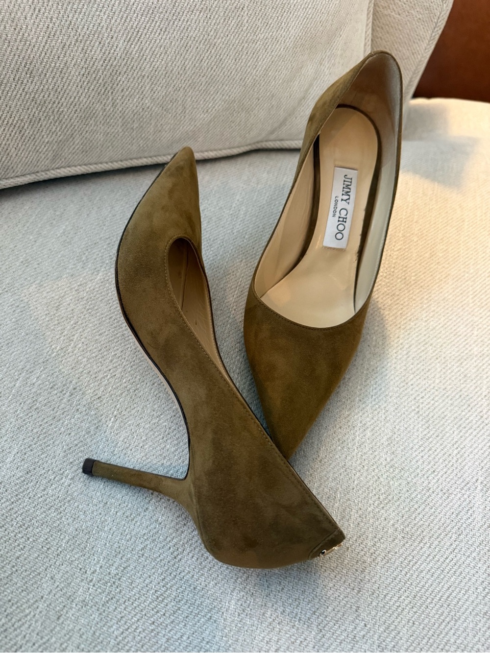 Jimmy Choo Olive Green Suede Pointed-Toe Stiletto Pumps - Picture 2 of 7